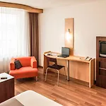 Ibis Styles Scheveningen 3*