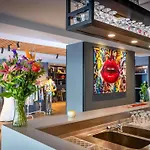 Ibis Styles Scheveningen Hotel 3*