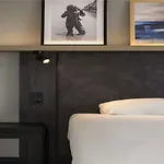Hotel Ibis Styles Scheveningen 3*