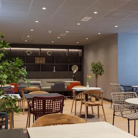 Ibis Styles Scheveningen 3*