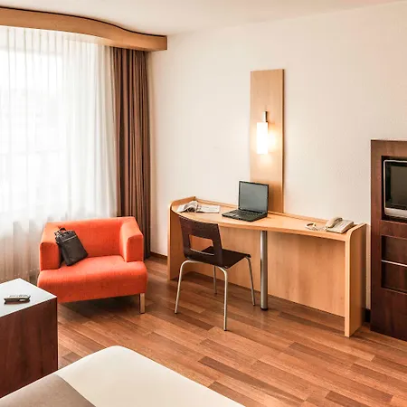 Ibis Styles Scheveningen 3*