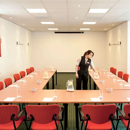 Ibis Styles Scheveningen 호텔