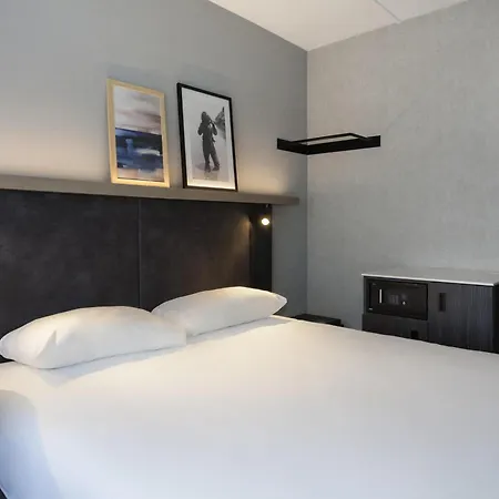 Ibis Styles Scheveningen 3*