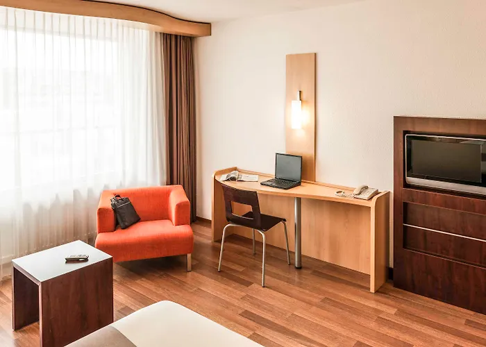 Ibis Styles Scheveningen 3*