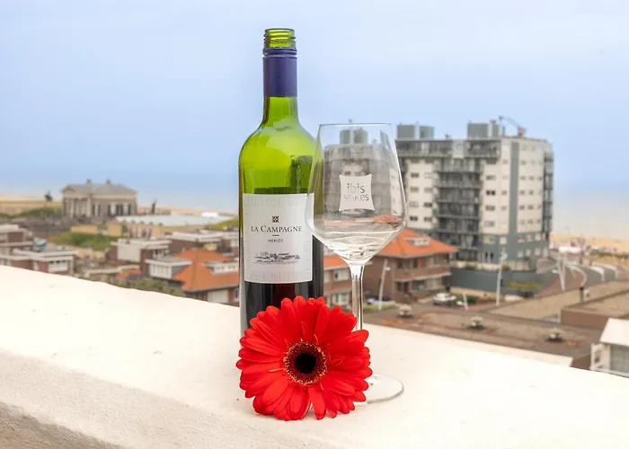 فندق Ibis Styles Scheveningen 3*