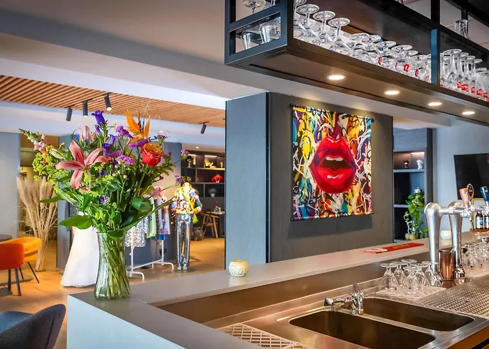 Ibis Styles Scheveningen Hotel 3*