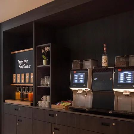 Ibis Styles Scheveningen Hotell 3*