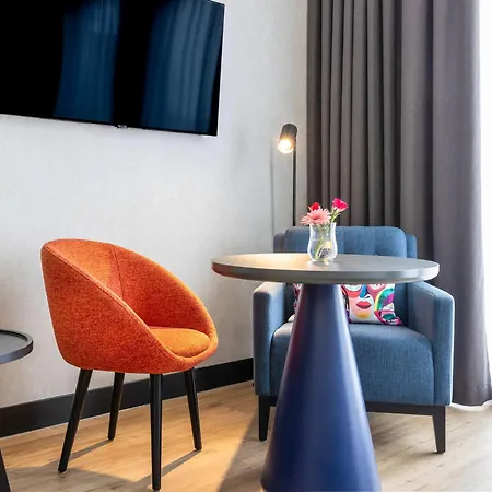Hotel Ibis Styles Scheveningen 3*